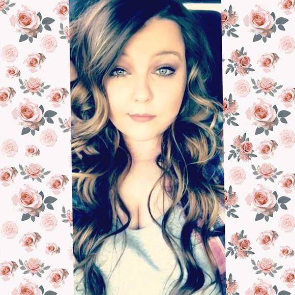 Meet your Posher, Danyelle - Picture 1 of 1